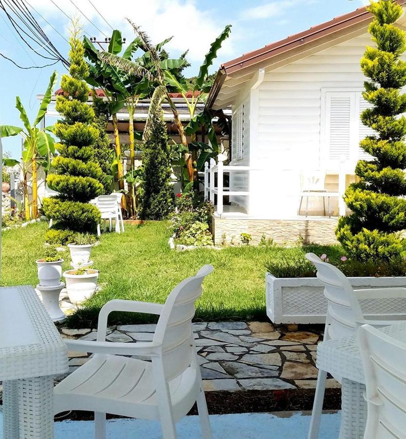 Vela E Bardhe Villa เดอร์มี ภายนอก รูปภาพ